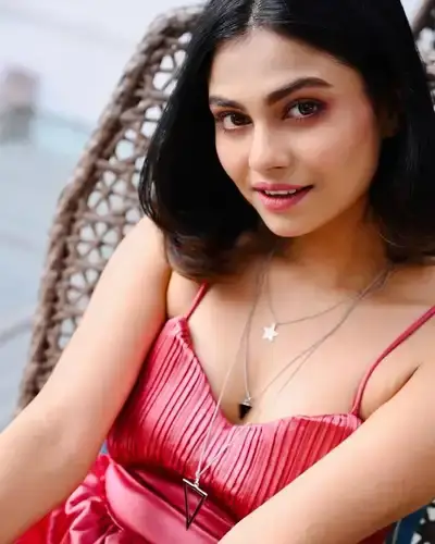 Call Girls Service in Angara